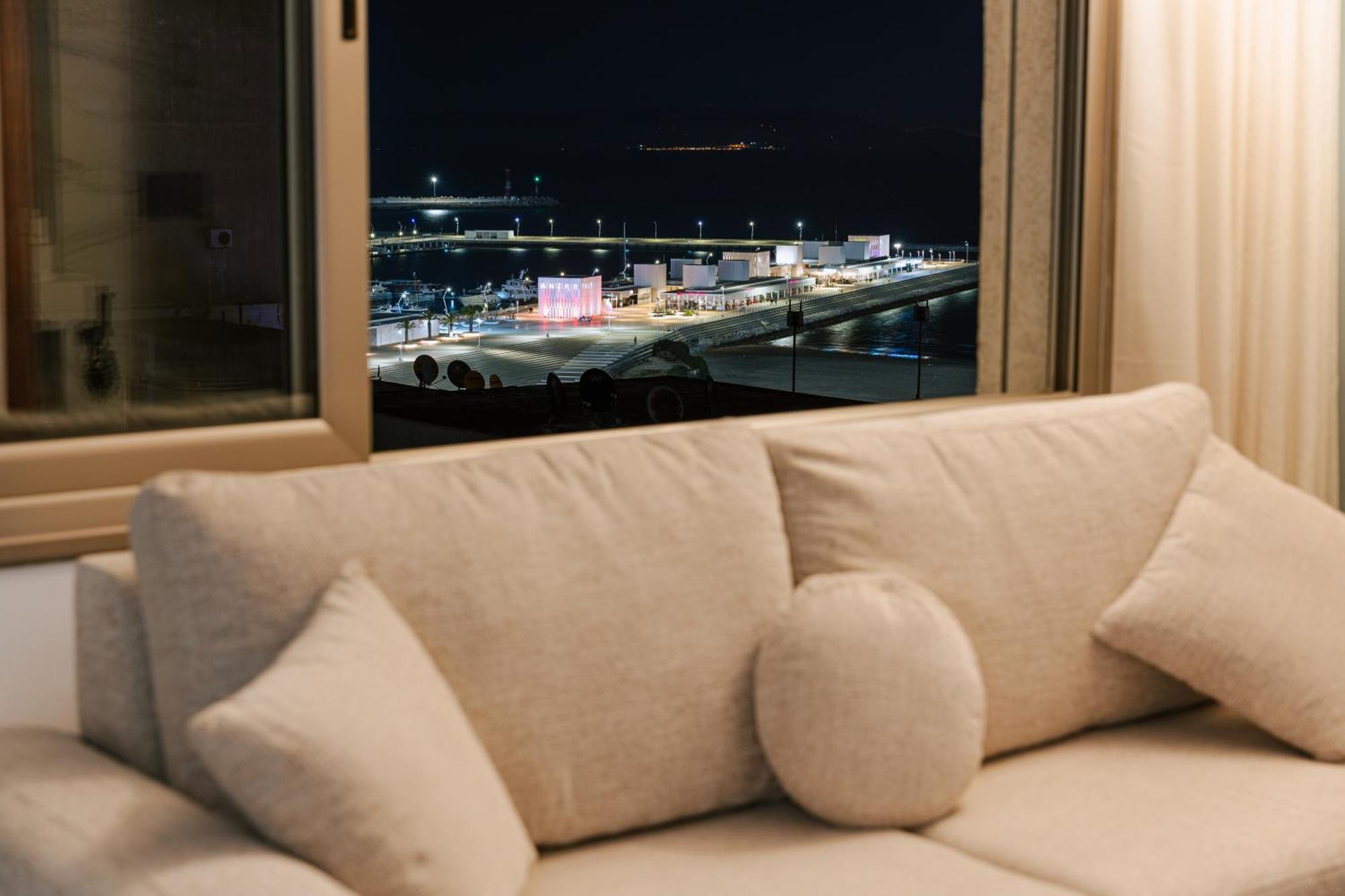 Marina View Residence Luxurious Studio Retreat With Stunning Ocean Views 1 Double Bedroom, 1 Convertible Couch Tanger Buitenkant foto