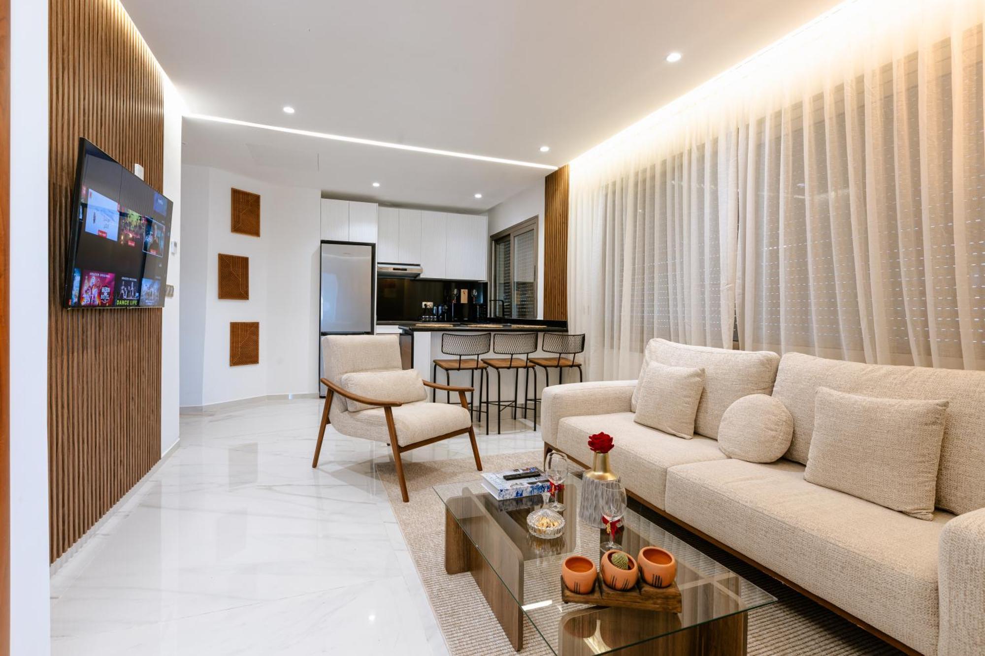 Marina View Residence Luxurious Studio Retreat With Stunning Ocean Views 1 Double Bedroom, 1 Convertible Couch Tanger Buitenkant foto