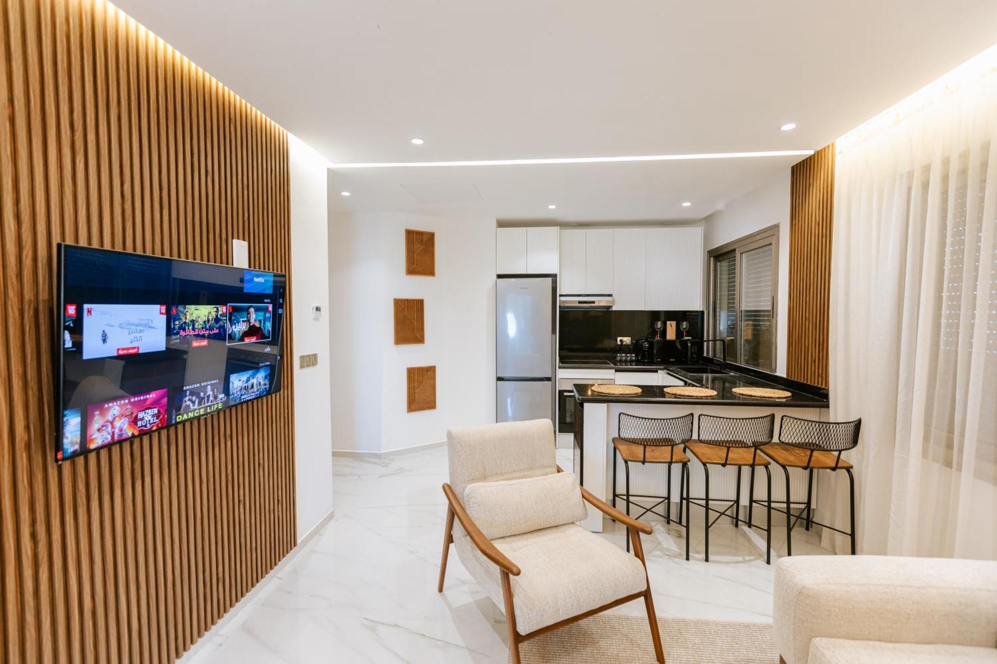 Marina View Residence Luxurious Studio Retreat With Stunning Ocean Views 1 Double Bedroom, 1 Convertible Couch Tanger Buitenkant foto